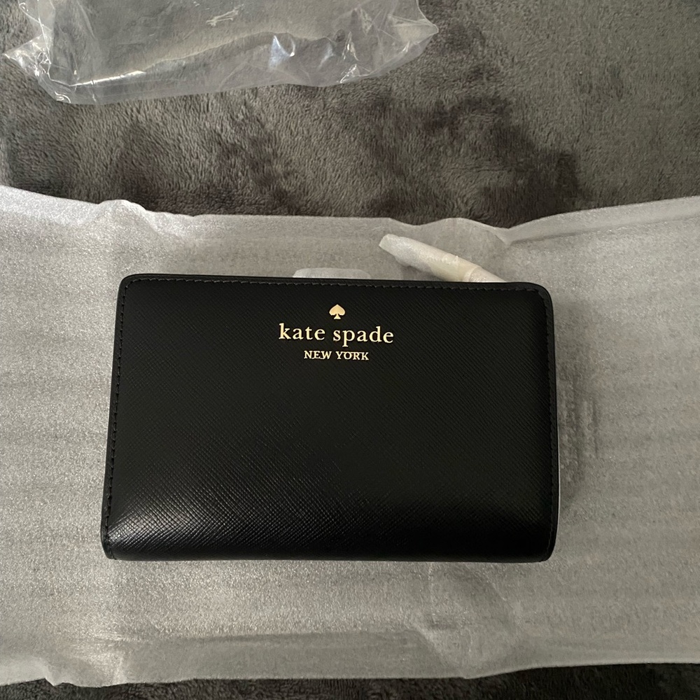 NWT- Kate Spade Black Wallet